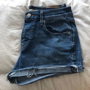 levi’s jean shorts